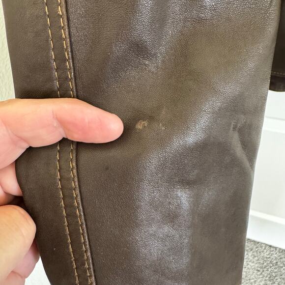 Tommy Bahama  100% Brown Leather Jacket Full Zip  Pockets Lined Men’s Large - Picture 4 of 14